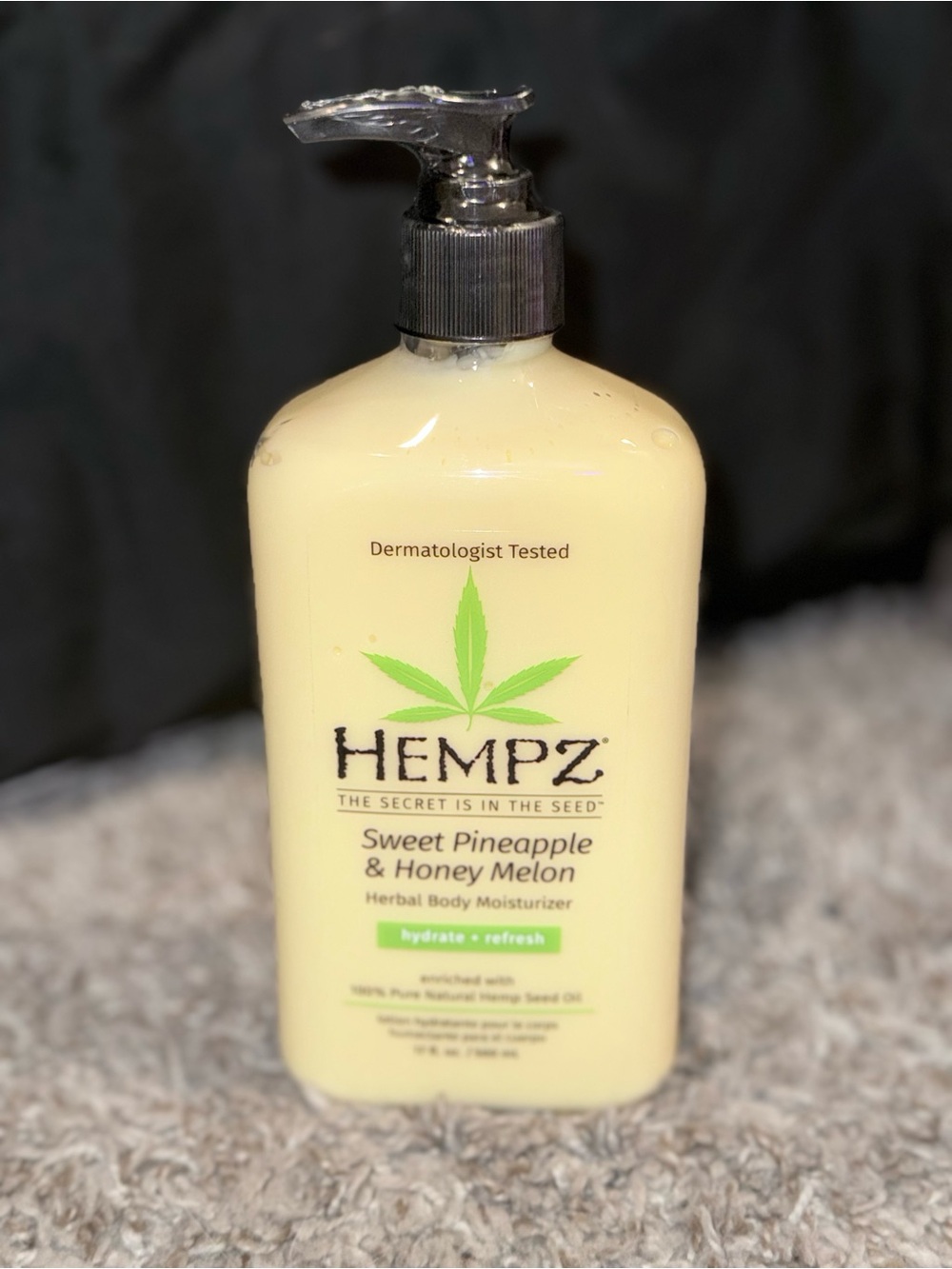 Hempz Sweet Pineapple & Honey Melon Body Moisturizer 17 oz | New & Sealed